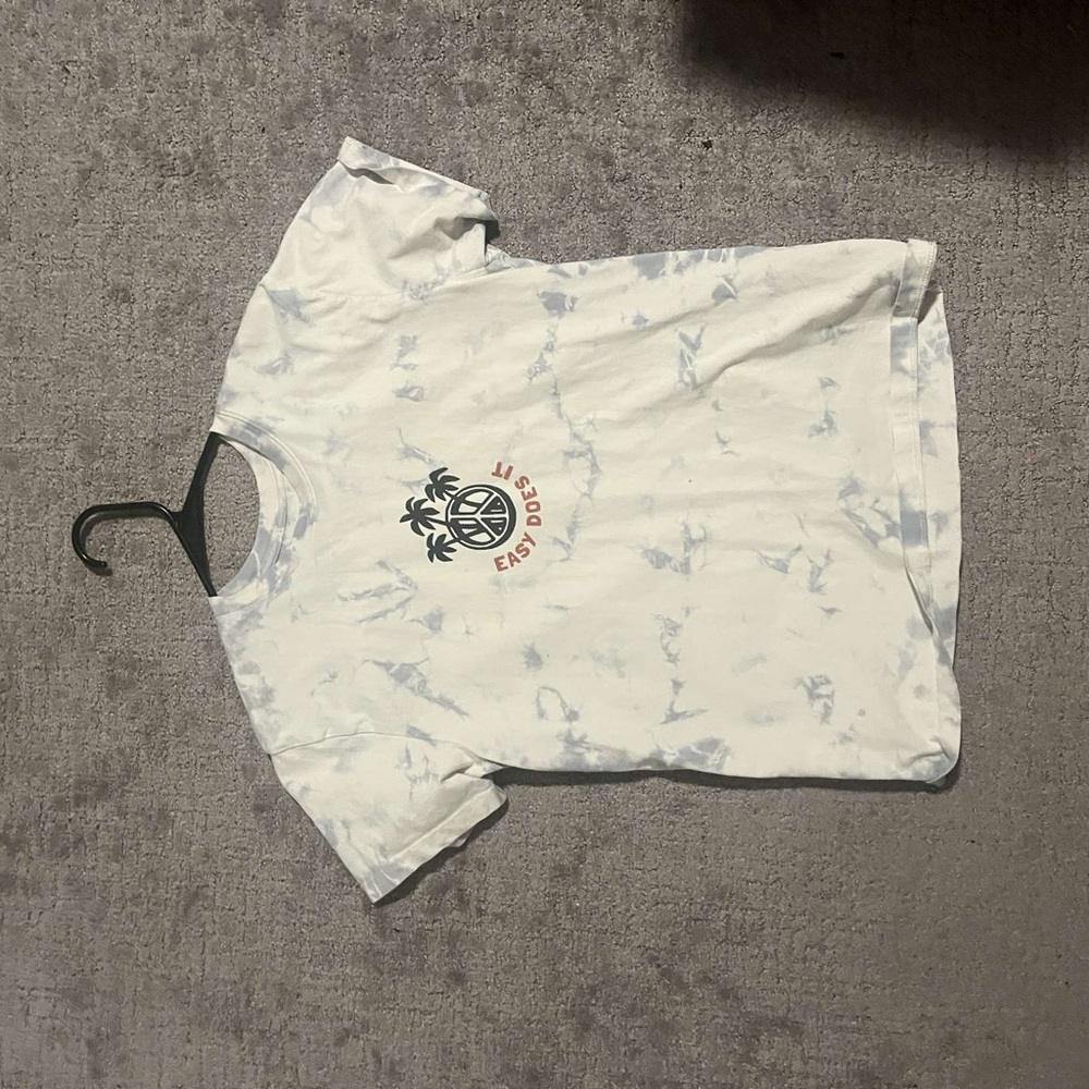H and M tee
